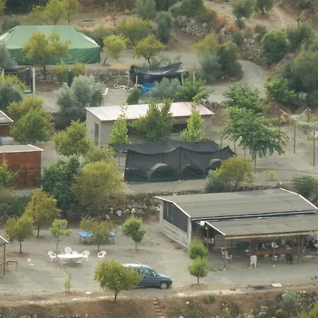 La Comanglora Agroturismo *